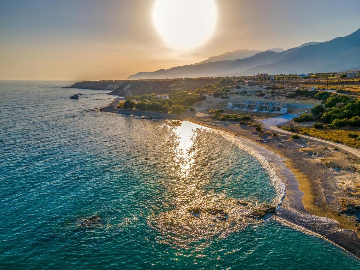 Salvia Luxury Collection Suites Frangokastello Esterno foto
